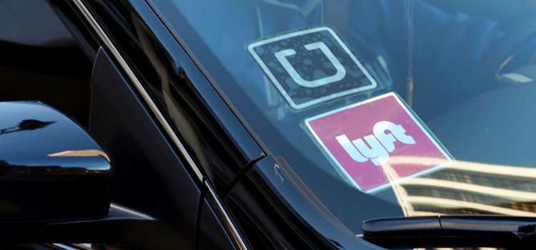 Uber vs Lyft: Ridesharing App Showdown