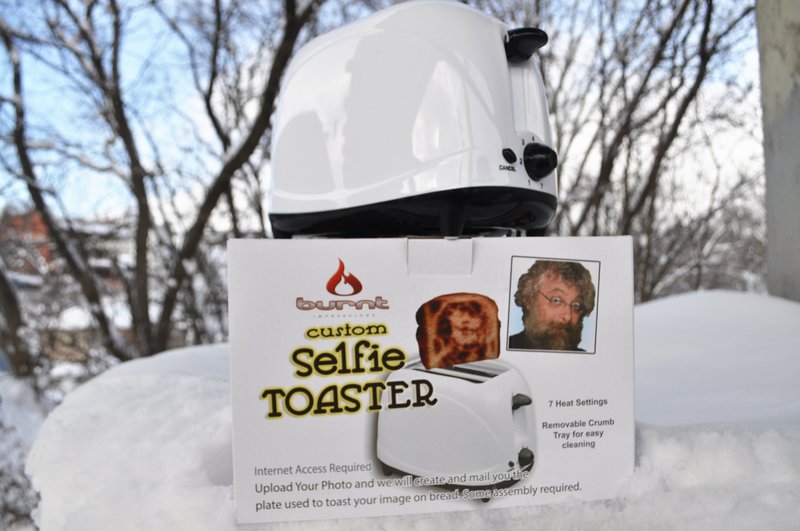 10-selfie-toaster