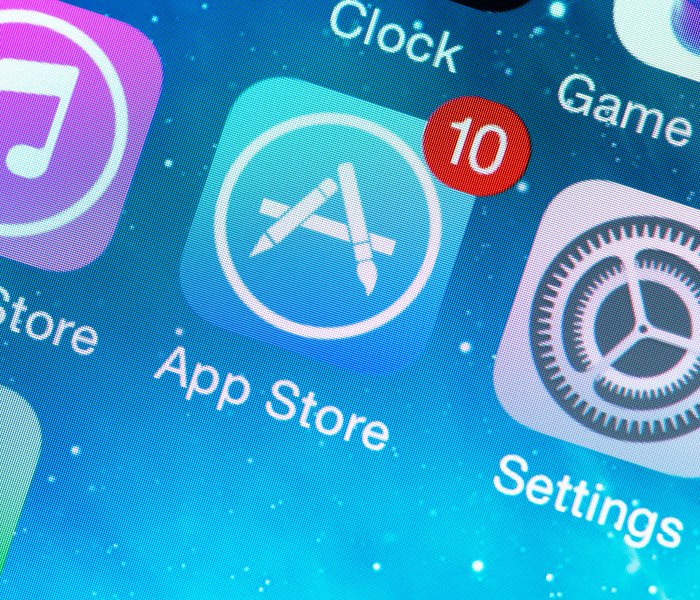 Apple Issues Ultimatum to App Designers