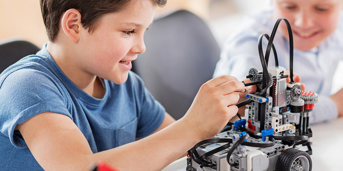 The Robotics Kit Roundup for Students