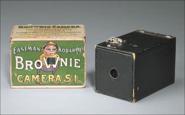 Tech Throwback: Kodak Brownie Camera