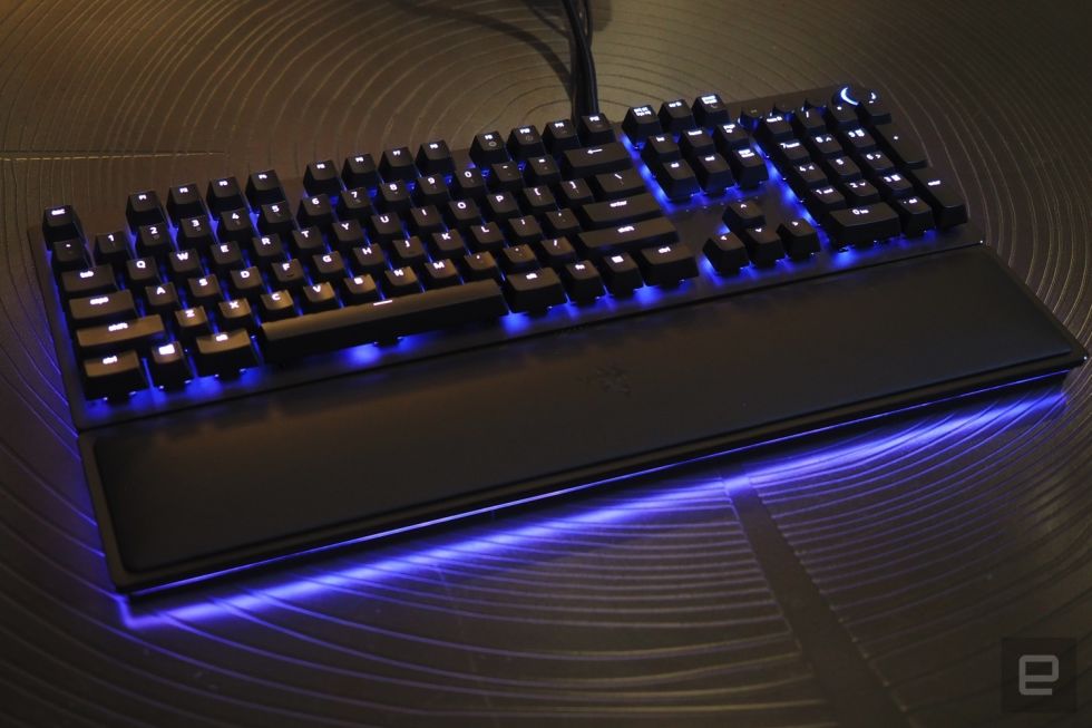 Razer huntsman. Razer Huntsman Elite Purple Switch. Razer Ornata v2 подсветка. Razer Huntsman Elite Black USB. Razer Huntsman v3 Pro TKL.