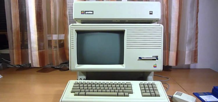 Tech Throwback: The Apple Lisa