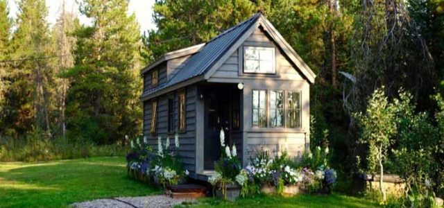 You Won’t Believe Which City is the Best for Visiting a Tiny House