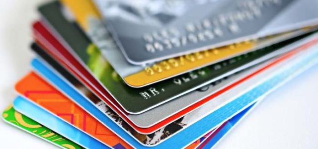 Is Your Card This Good? Best Credit Cards with No Annual Fees
