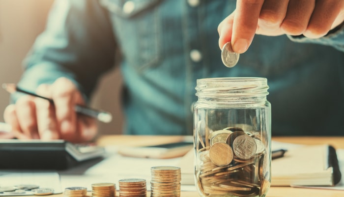 Tips to Grow Your Savings for Your New Year’s Resolution