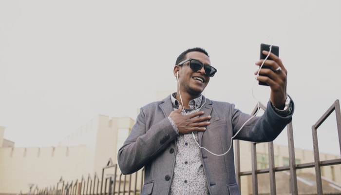 Apple FaceTime Bug Surprises iPhone Owners