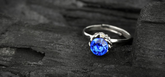 Why are Blue Diamonds so Popular for Engagement Rings?