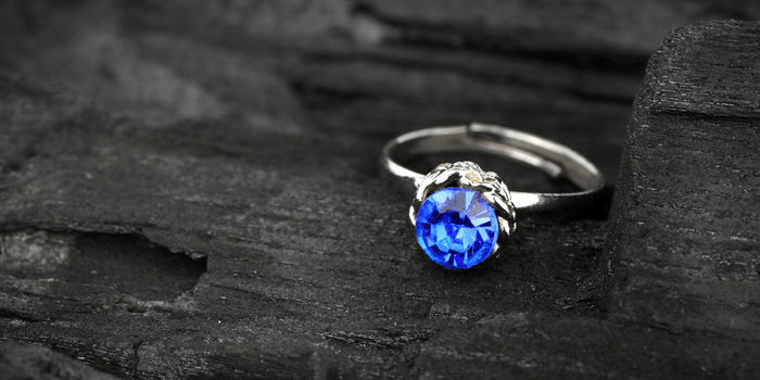Thinking about Getting Engaged? Why Blue Diamonds are so Popular