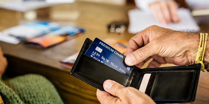 Learn How to Cash in on Amazing Rewards From These 4 Credit Cards